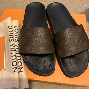 Authentic Louis Vuitton Waterfront slides